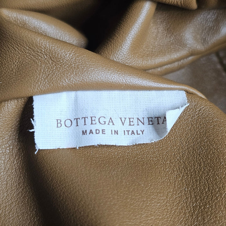 Bottega Veneta The Pouch Smooth Butter Calf Leather Oversized Clutch Tan Brown