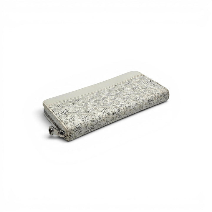 Goyard Goyardine White Matignon GM Wallet Palladium Hardware - New