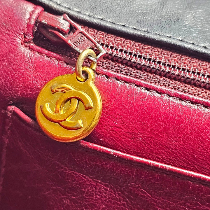 Vintage Chanel Black Quilted Lambskin Flap Shoulder Bag with Gold Hardware