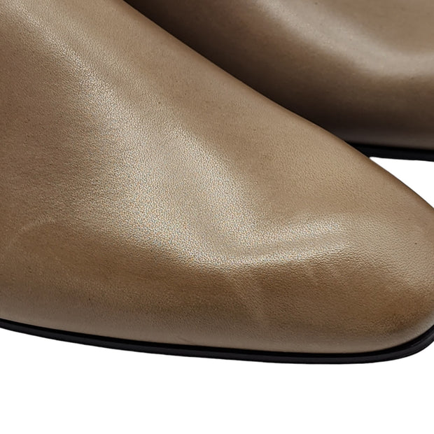 Christian Louboutin Dandelion Calf Leather Loafers in Tan Brown 41
