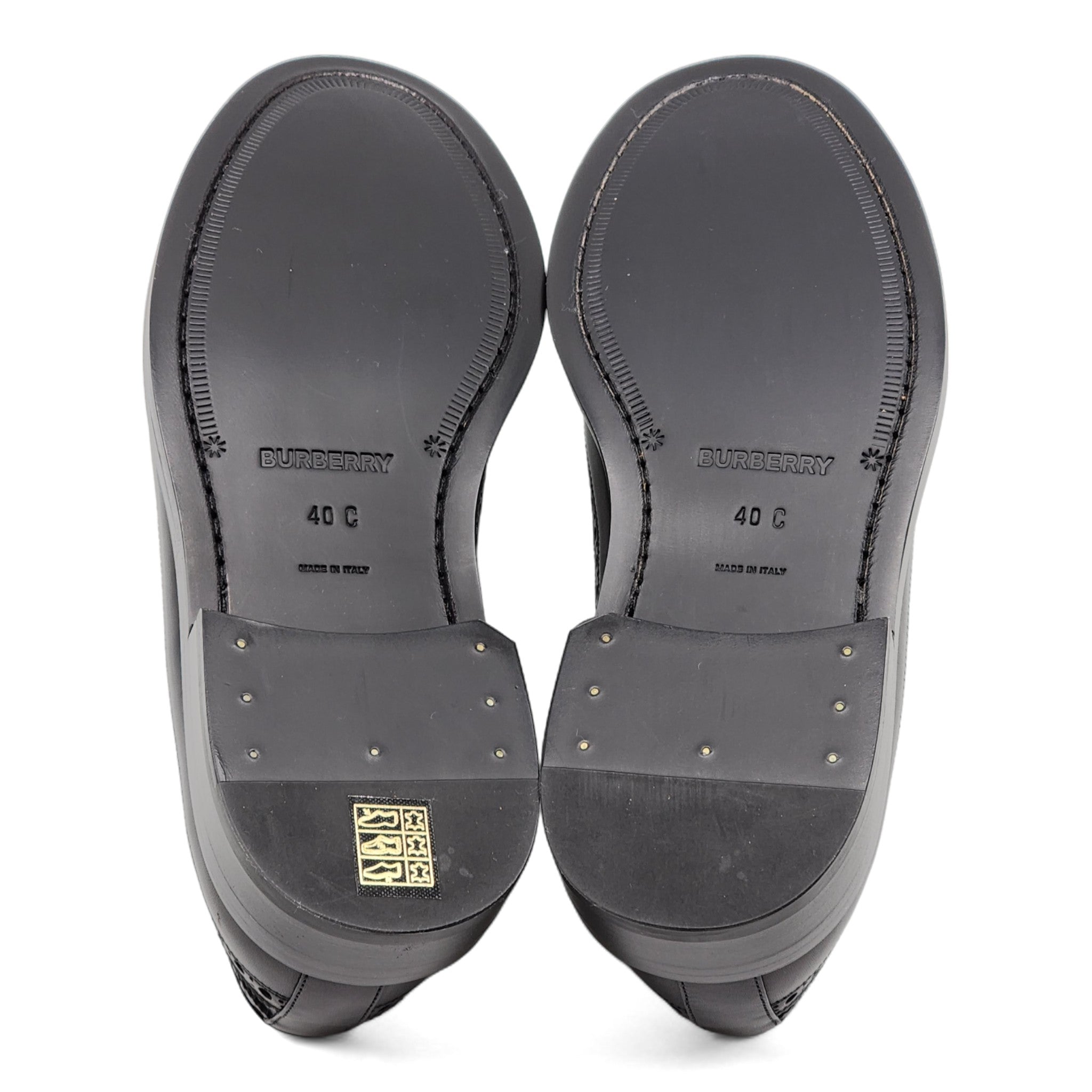 靴 BURBERRY Leather Wingtip Brogues 20240410_105408-Photoroom.jpg?