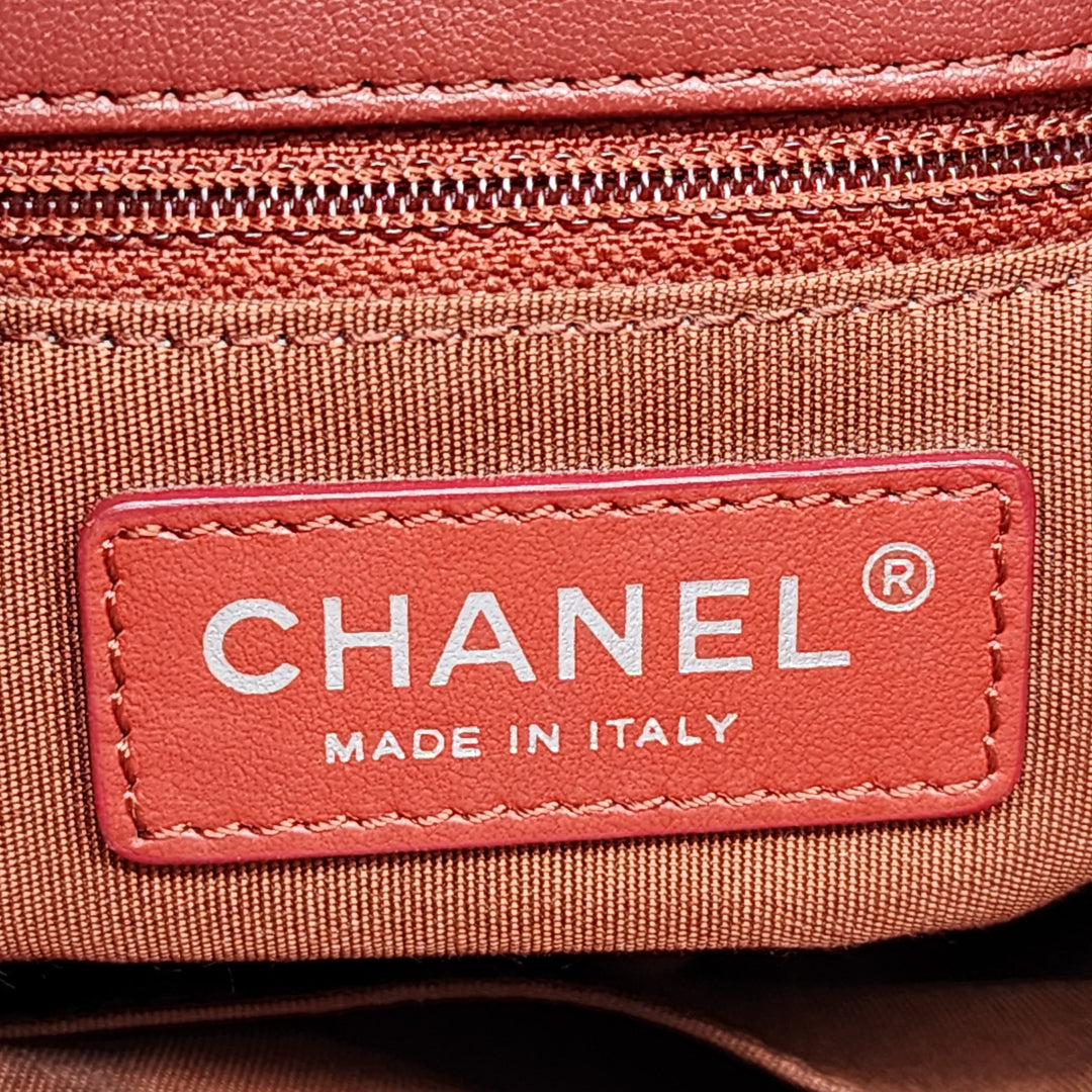 Chanel Urban Delight Quilted Leather Chain Tote in Red