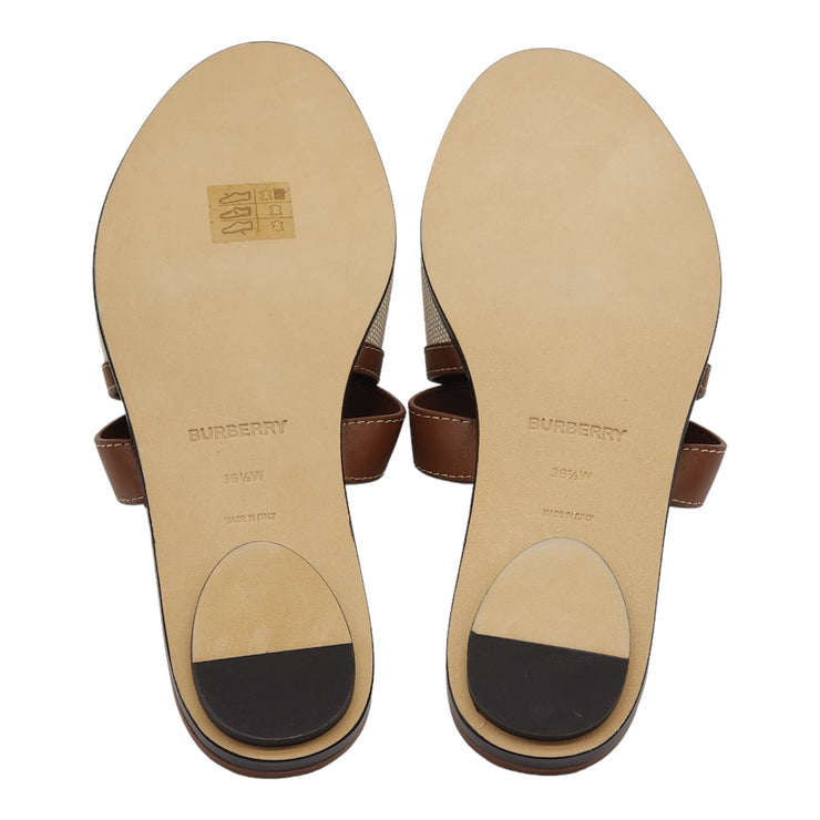 Burberry Honour Leather Flat Sandals in Brown (W)