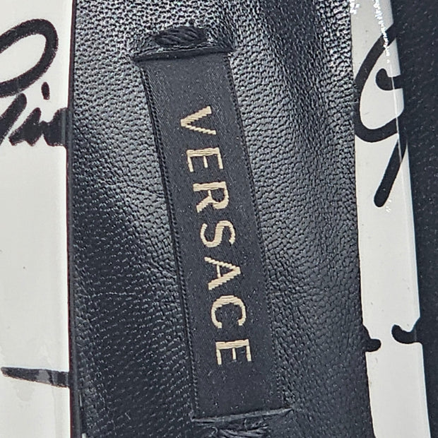 Versace Logo Signature 100 mm Pumps - Patent Leather - White - 37