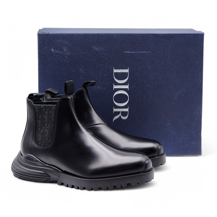 Dior Combat Chelsea Boots - Polished Calfskin - Black - 40