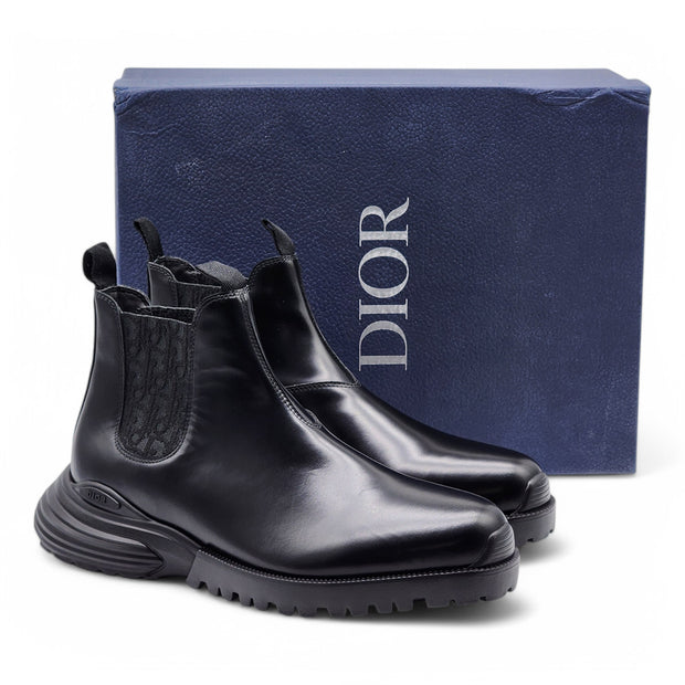 Dior Combat Chelsea Boots - Polished Calfskin - Black - 44