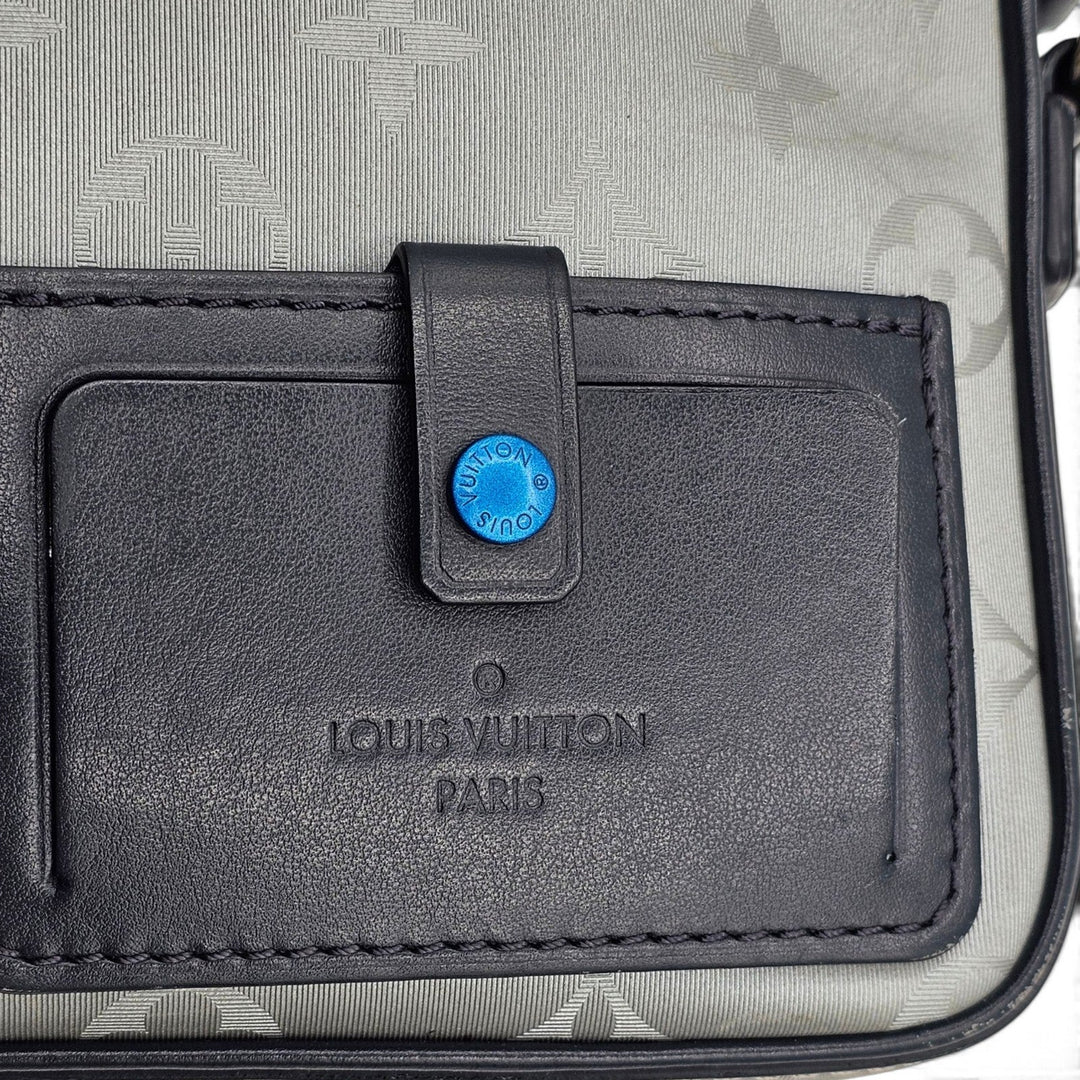 Louis Vuitton Monogram Satellite Alpha Crossbody Messenger Bag Silver M44169