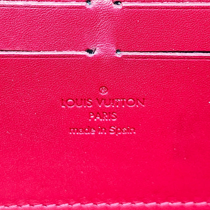 Louis Vuitton Vernis Patent Leather Monogram Zippy Wallet Red Complete with Box