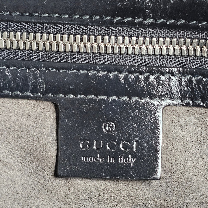 Gucci Guccissima GG Signature Small Day Leather Backpack Unisex 450967 Black
