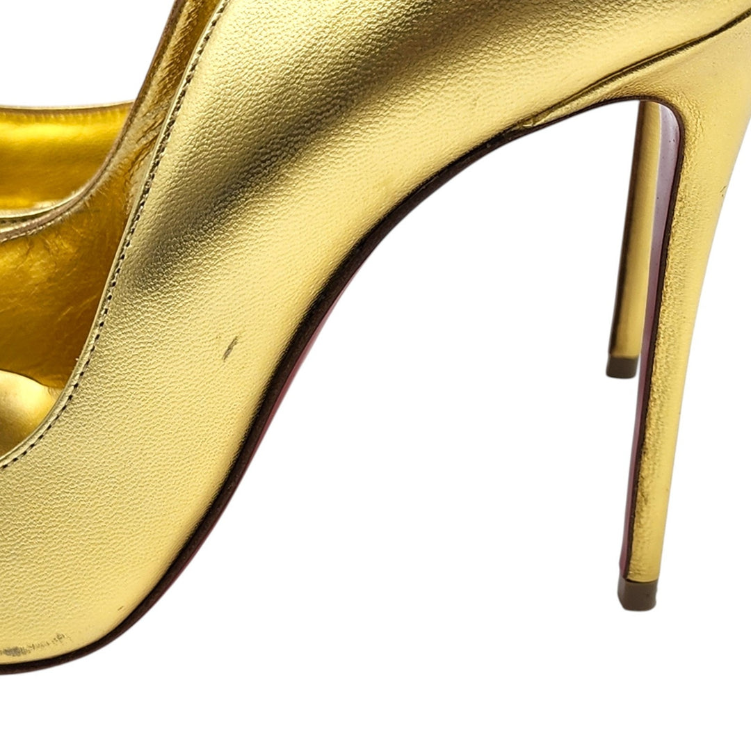 Christian Louboutin Hot Chick Patent Leather Pumps Metallic Gold EU 39 US 8.5