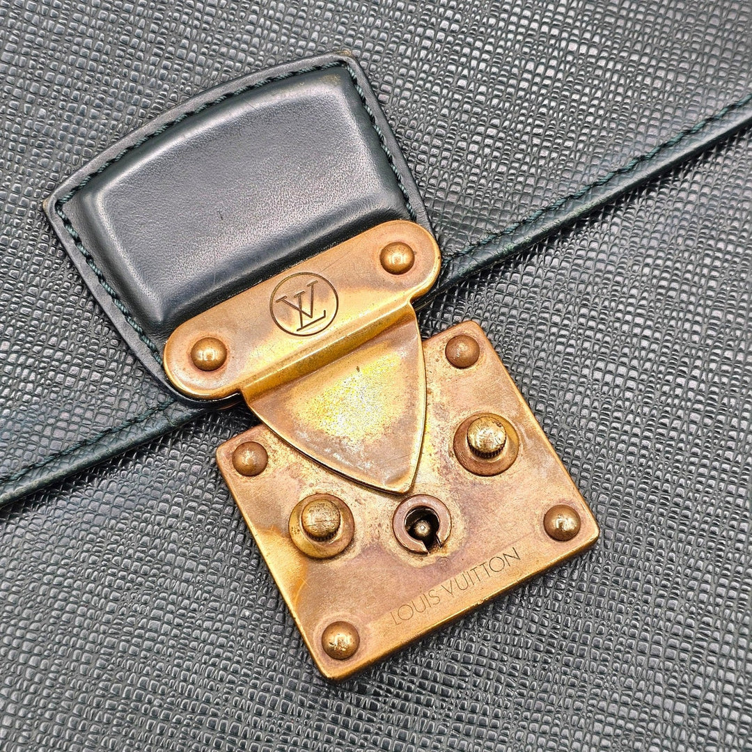 Louis Vuitton Taiga Leather Serviette Kourad Briefcase Epicea Green T16786