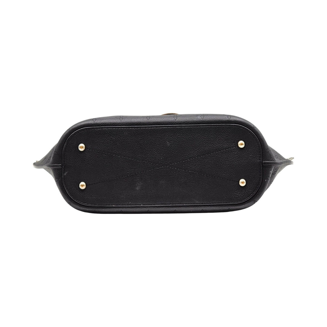 Louis Vuitton Girolata Mahina Leather Shoulder Bag Black with Pouch - Preowned