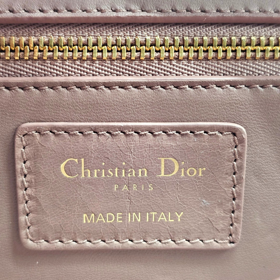 Christian Dior 30 Montaigne Leather Pouch Clutch Bag in Mauve Pink