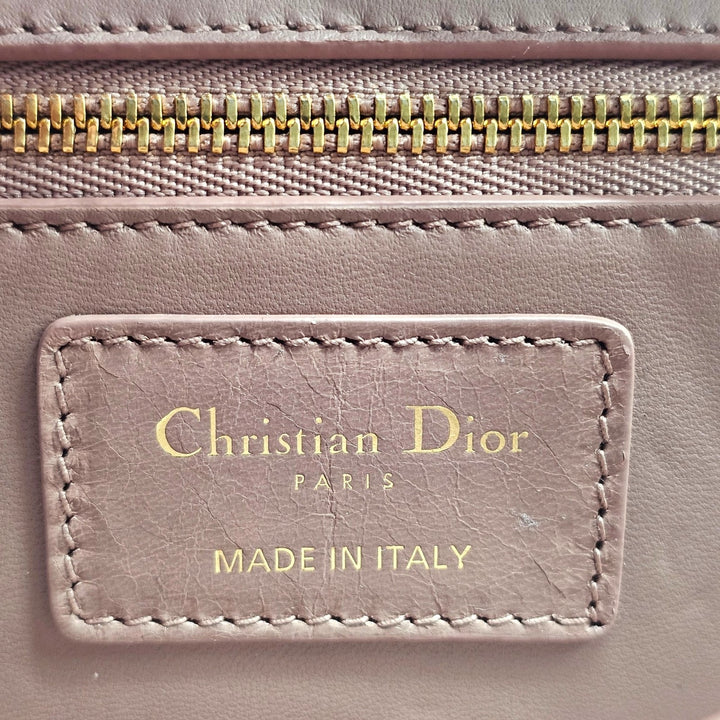 Christian Dior 30 Montaigne Leather Pouch Clutch Bag in Mauve Pink