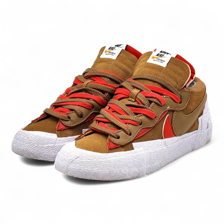 Nike x Sacai Blazer DD1877-200 Low British Tan University Red US 9 - Mint