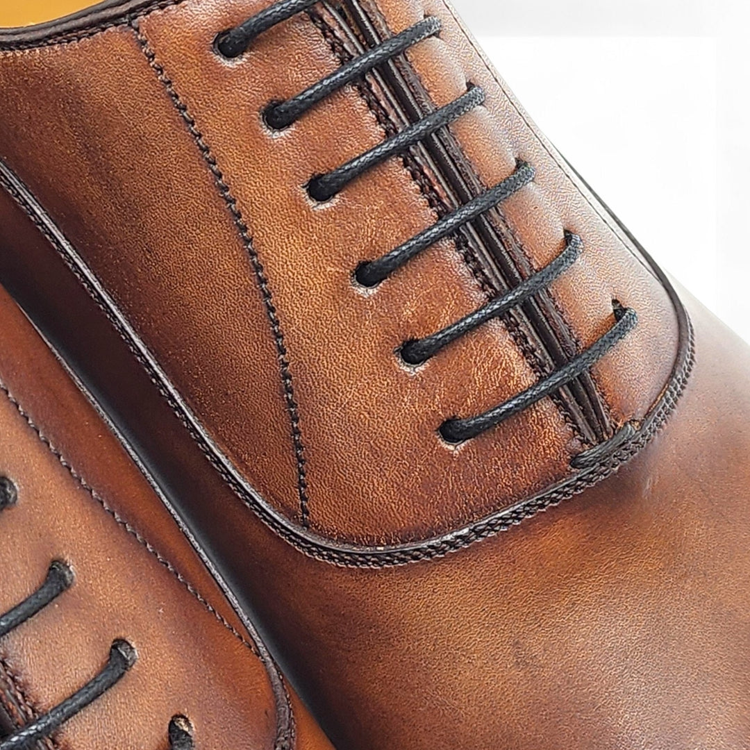 Christian Louboutin Greggo Leather Oxford Shoes Brown EU 40.5 US 7.5