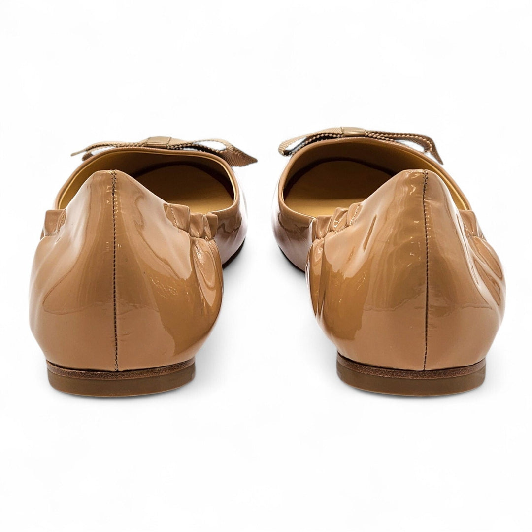 Christian Louboutin Gloriana Flat Patent Leather Ballet Flats Nude EU 42 US 11.5