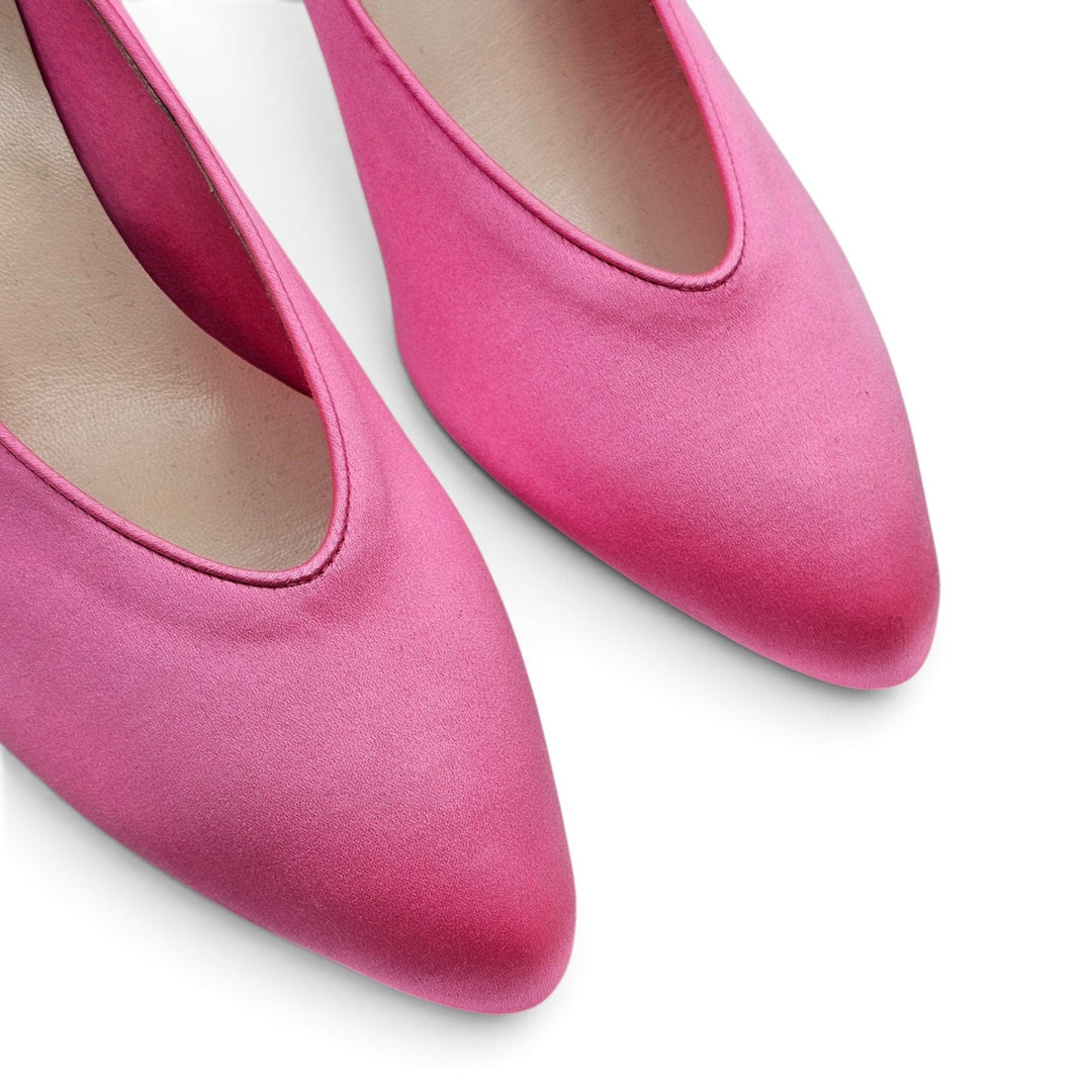 Versace Tina 65mm Medusa Pink Satin Pointed Toe Pumps EU 37 US 7 - NWB $925