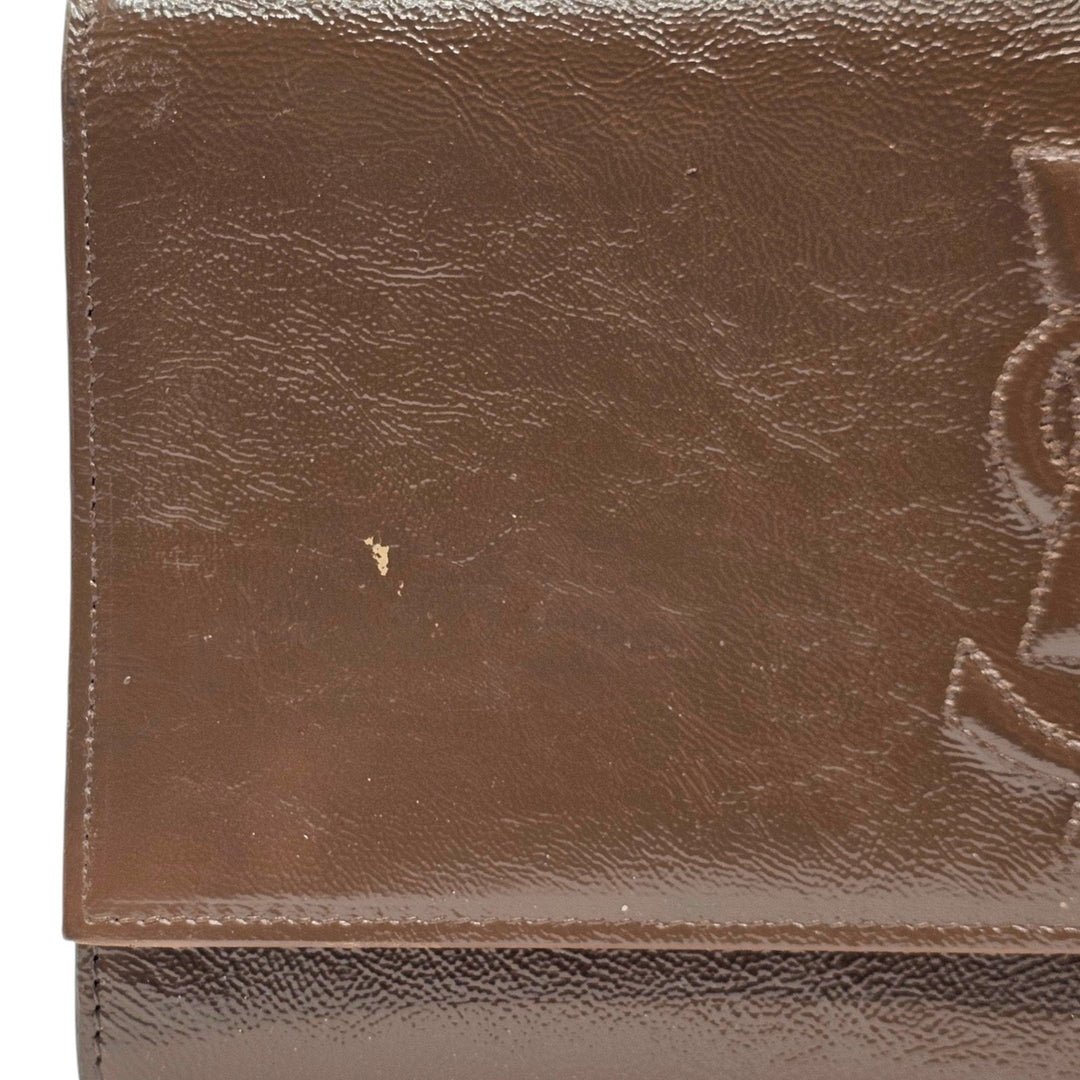 Yves Saint Laurent YSL Monogram Large Belle De Jour Clutch Brown Patent Leather