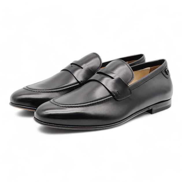 Salvatore Ferragamo Goya Leather Loafers Black – MAC&LOU