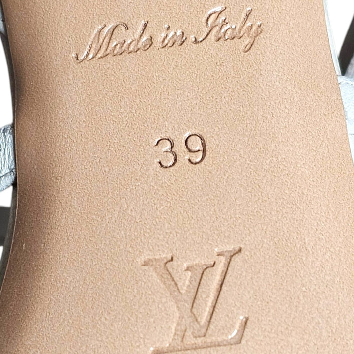 Louis Vuitton Gaia Sandals Ecru Lambskin EU 39 US 9 Gold Charms 1AK44T
