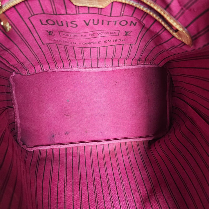 Louis Vuitton Neverfull MM Tote Bag in Brown LV Monogram - NFC Microchipped