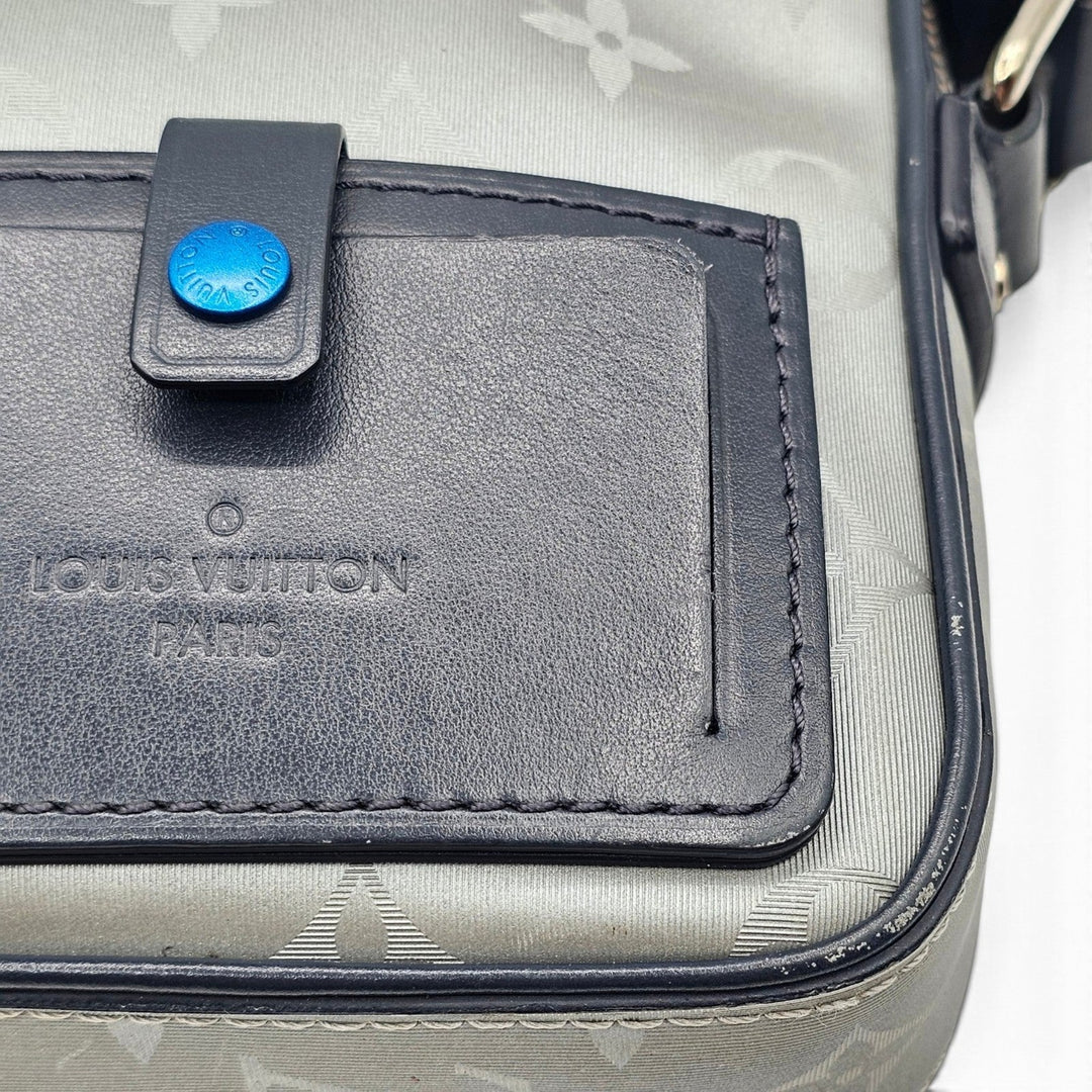 Louis Vuitton Monogram Satellite Alpha Crossbody Messenger Bag Silver M44169