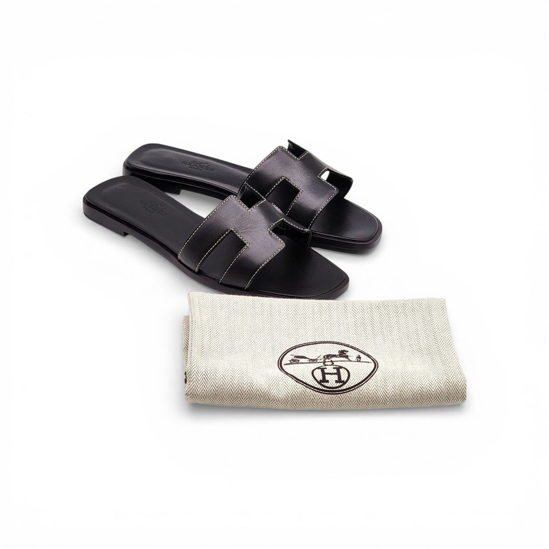 Hermes Oran Women's Leather Slide H Sandals Black EU 36 US 5.5 - New $840