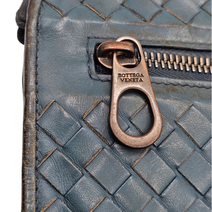 Bottega Veneta Intrecciato Woven Leather Clutch Bag Blue - Preowned