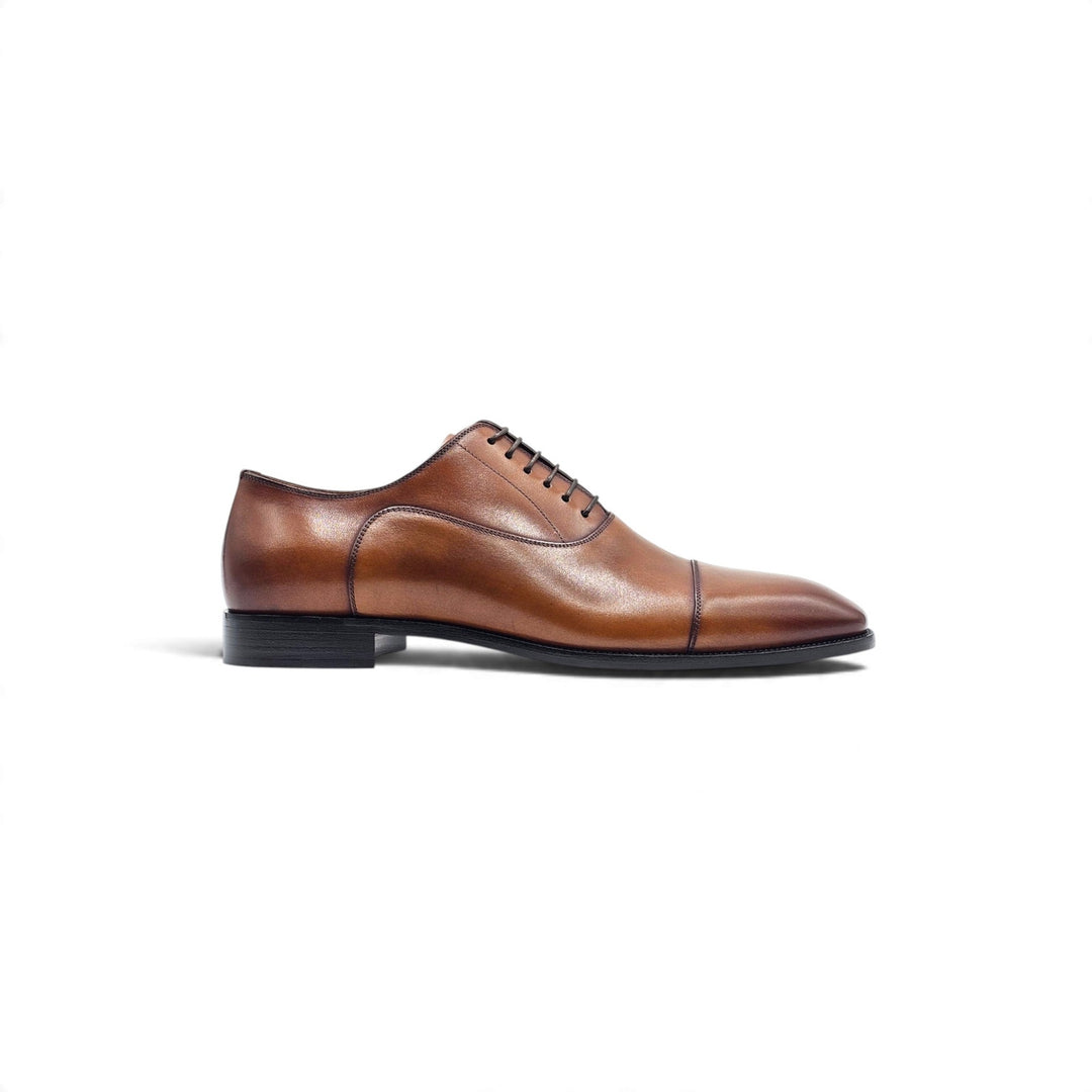 Christian Louboutin Greggo Leather Oxford Shoes Brown EU 42 US 9 - $1050