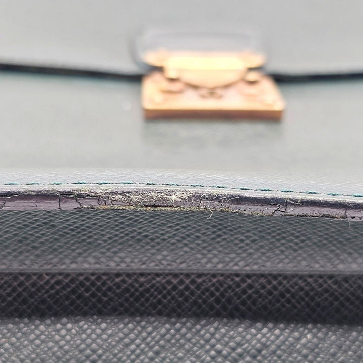 Louis Vuitton Taiga Leather Serviette Kourad Briefcase Epicea Green T16786