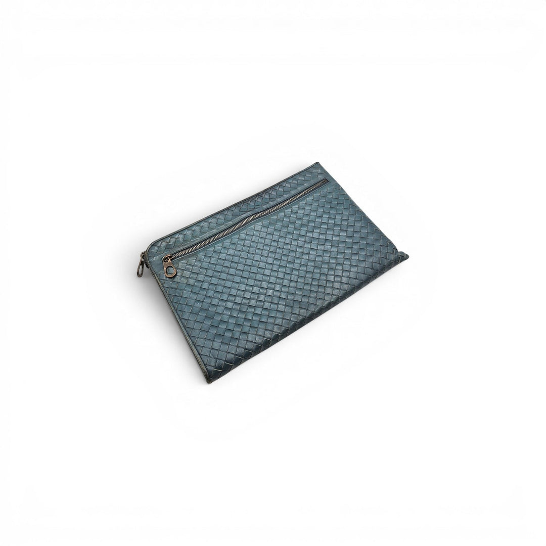 Bottega Veneta Intrecciato Woven Leather Clutch Bag Blue - Preowned