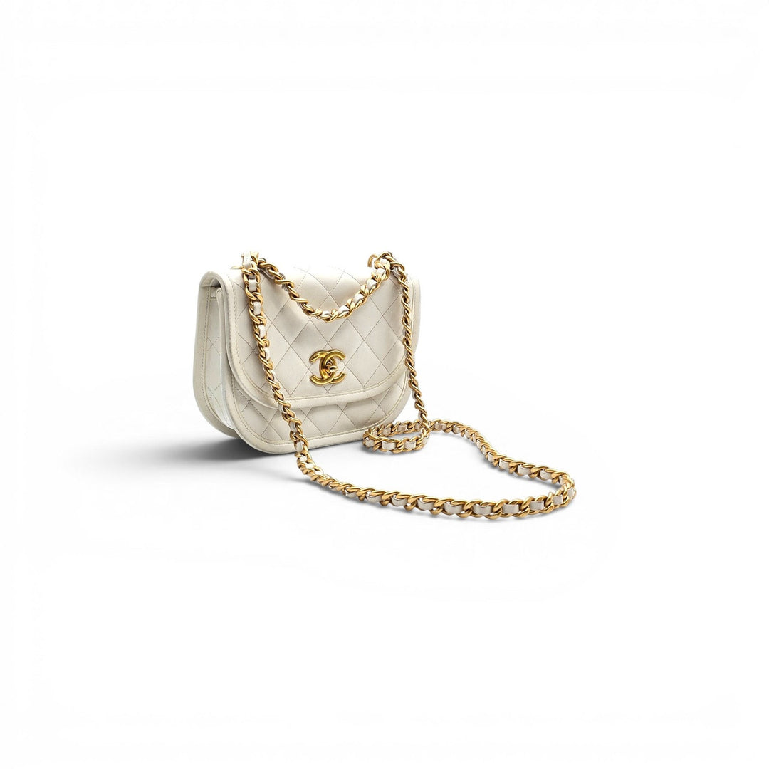 Chanel Quilted Messenger Crossbody Flap Bag White Lambskin Gold Hardware