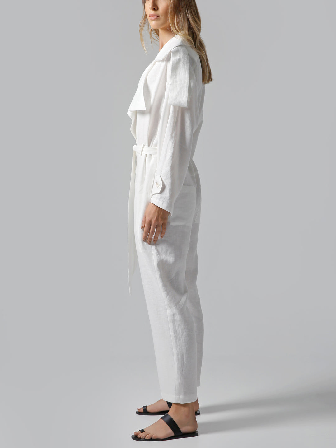 Visaltes Belted White Linen Jumpsuit